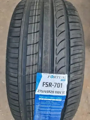 275 /45 R20 Fortune Tyres