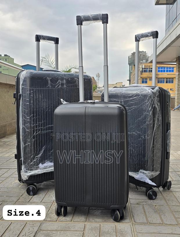 High Quality 3 in 1 Unbreakable 100%Pp Travel Suitcases - main view