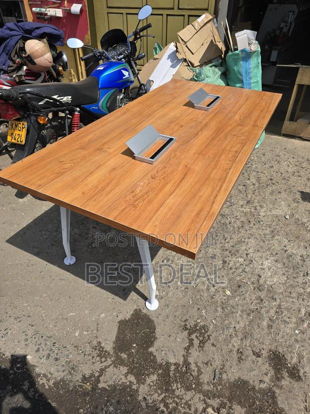 Boadroom Table - main view