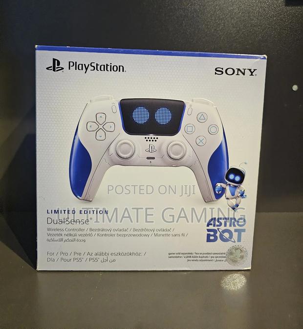 Ps5 Limited Edition Dualsense Astro Bot - main view