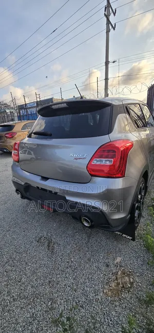 Suzuki Swift 2019 Silver