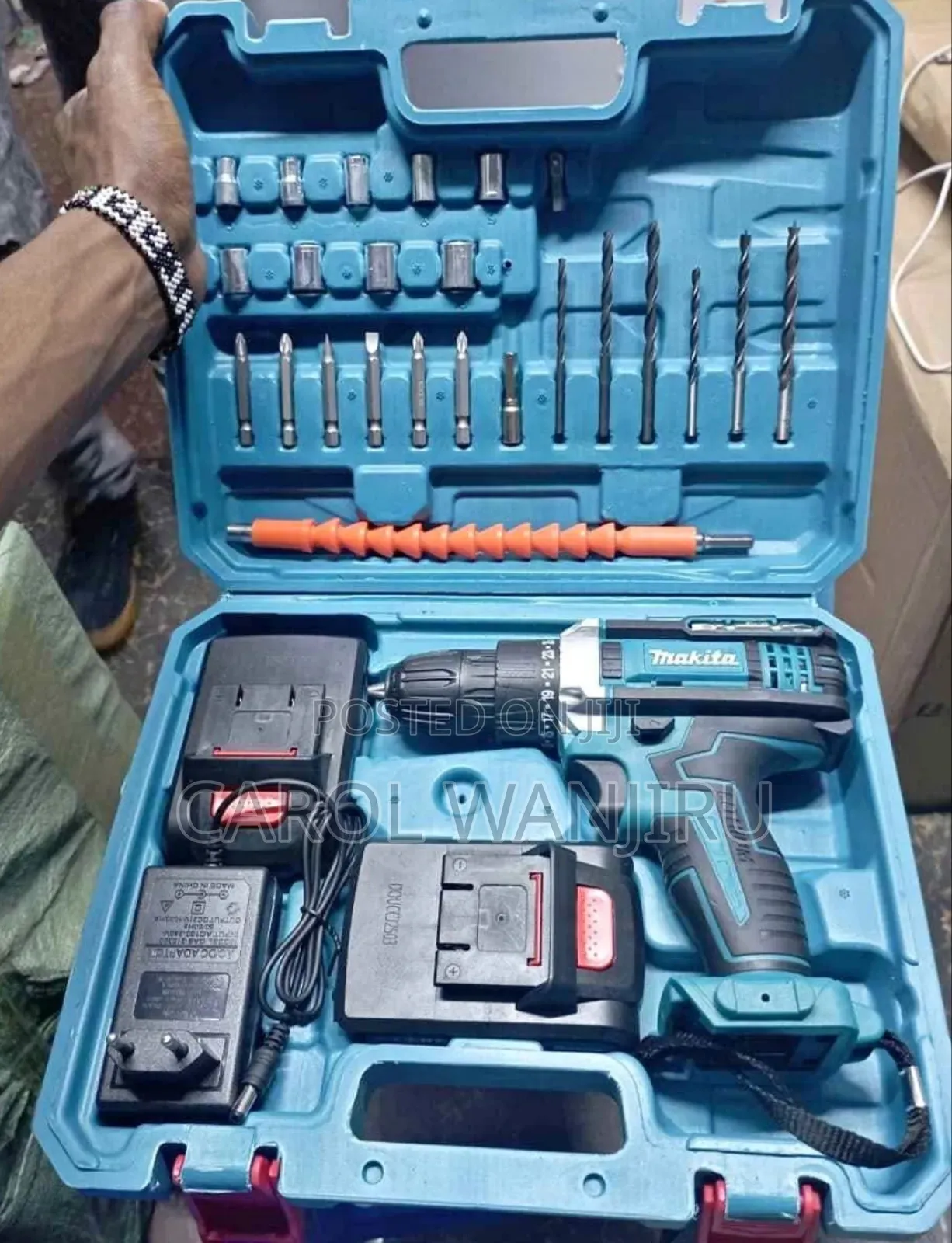 Makita Cordless Drill Set Box With Two 26v Rechargeable Batteries