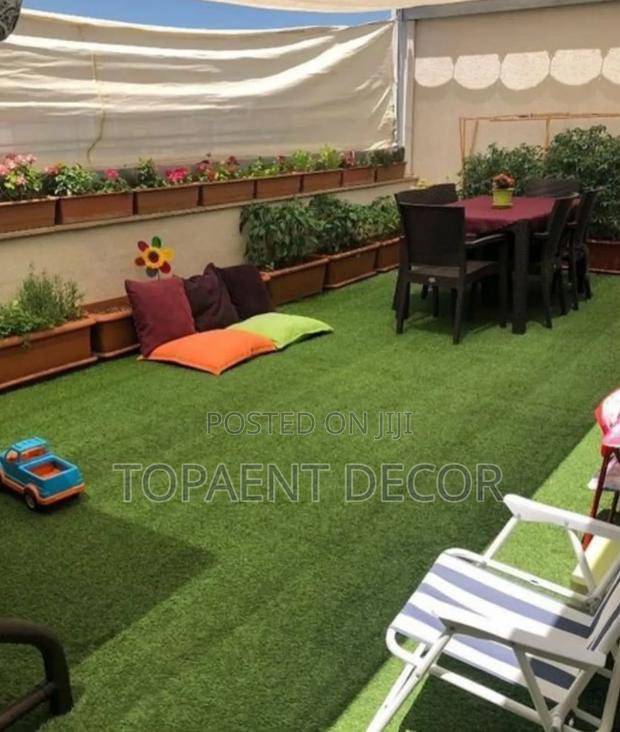 20mm Perfect Lawns Artificial Grass Carpet - main view