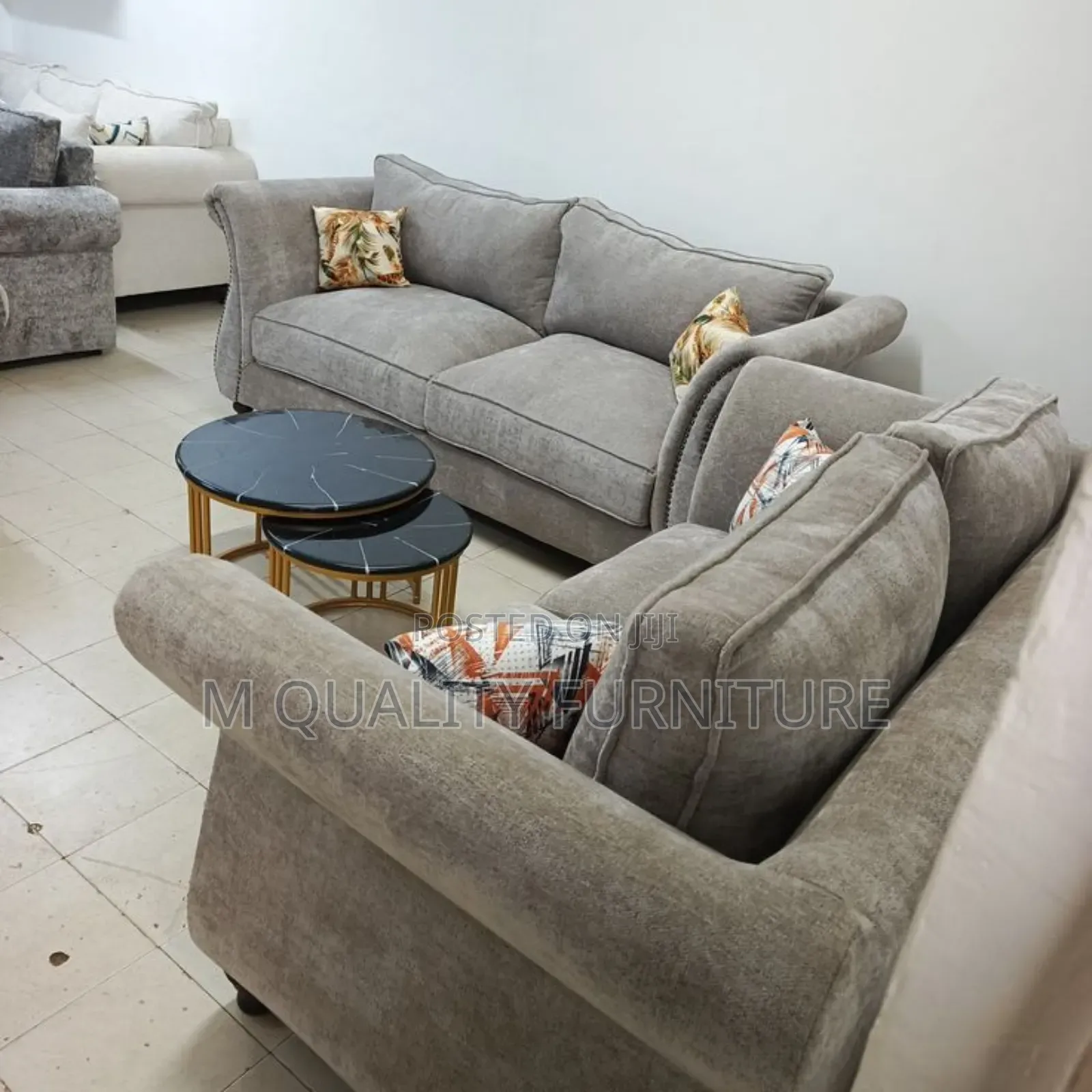 5 Seater Luxurious Sofa Designs