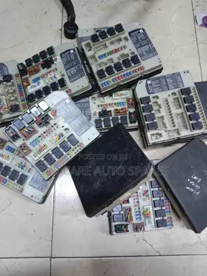 Fuses Box Nissan March