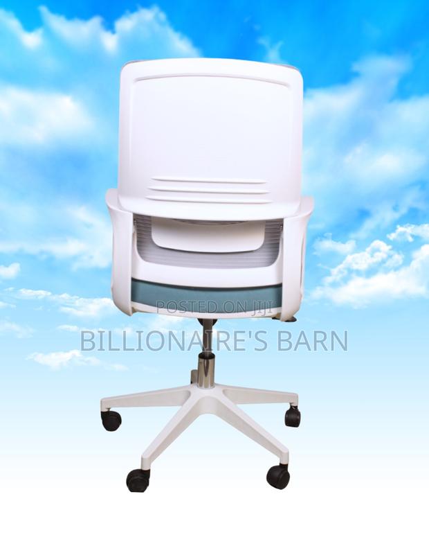 Plush White Ergonomic Mesh Office Chair | Mesh Backrest