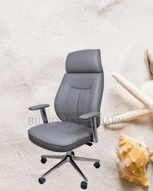Durable Grey Executive Leather Office Chair — Boosts Posture Focus