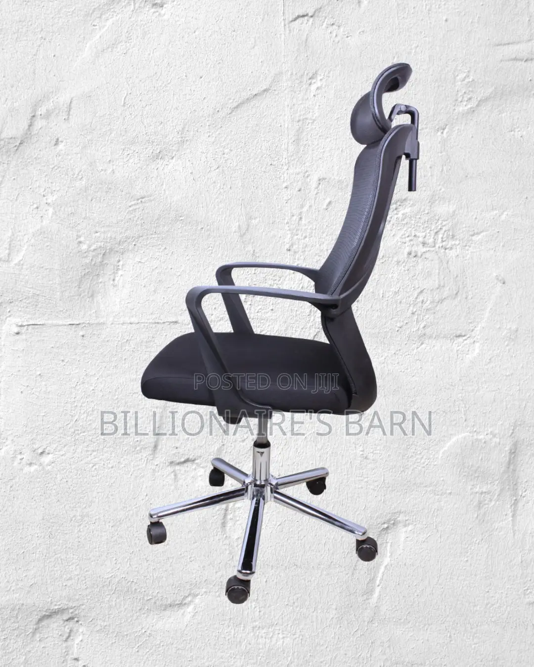 High Back Mesh Office Chair (Space-Saving) — Fast Seller