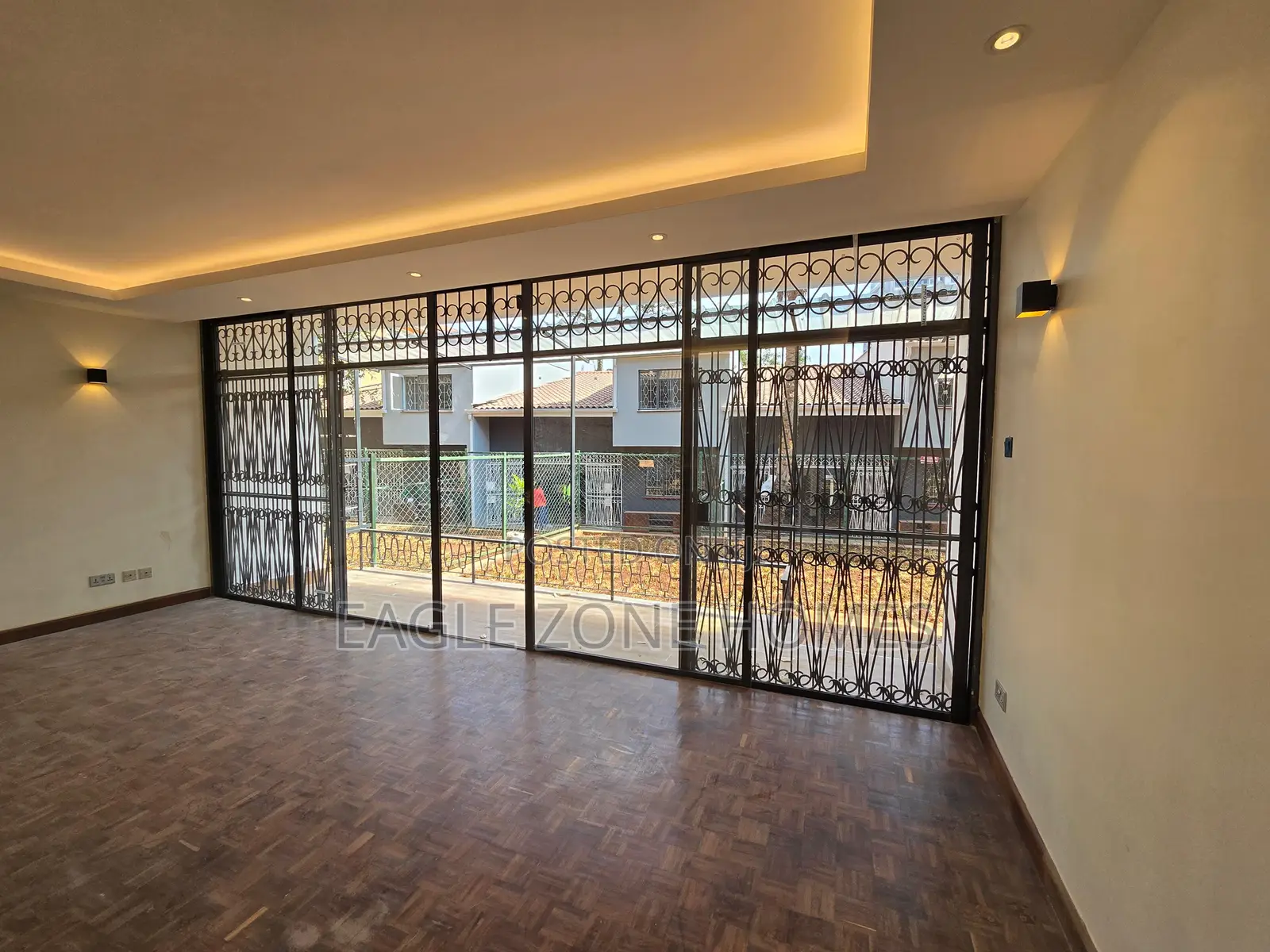 4bdrm Apartment in Rhapta Road for rent