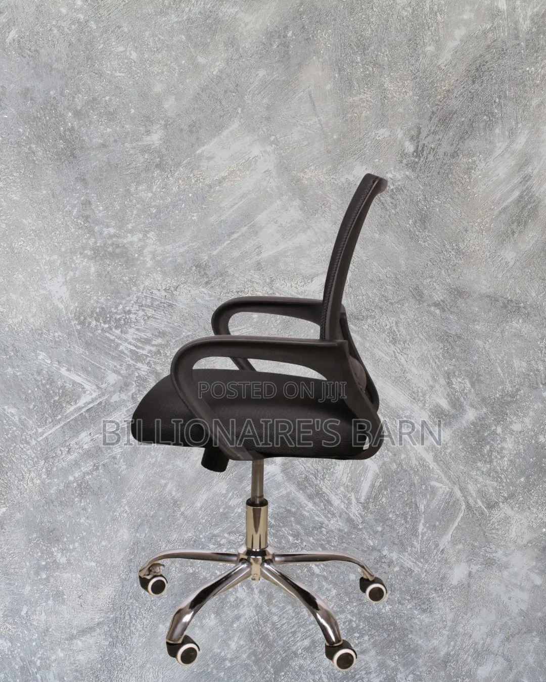 Adjustable Secretarial Mesh Office Chair — Easy to Clean