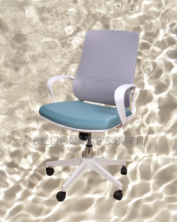 Plush White Ergonomic Mesh Office Chair — Great for Study or Work - thumbnail 4