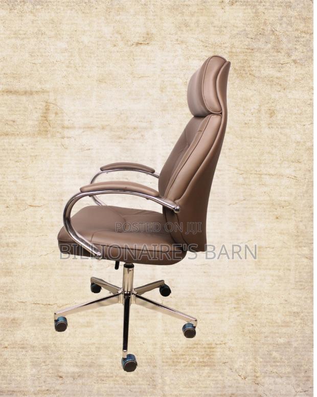 Brown Executive Leather Office Chair | Modern Padded Armrests - thumbnail 3