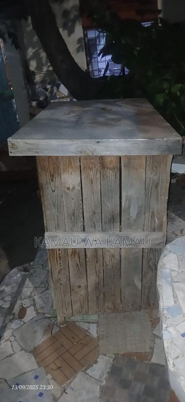 Dog House for Sale - thumbnail 6