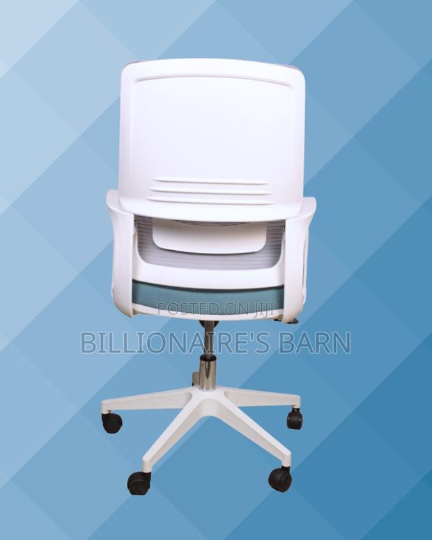 Orthopedic White Ergonomic Mesh Office Chair — Smooth-Rolling Mobility - thumbnail 3