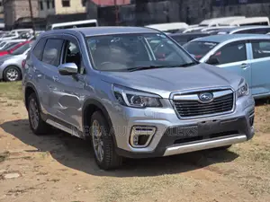 Subaru Forester 2018 Silver