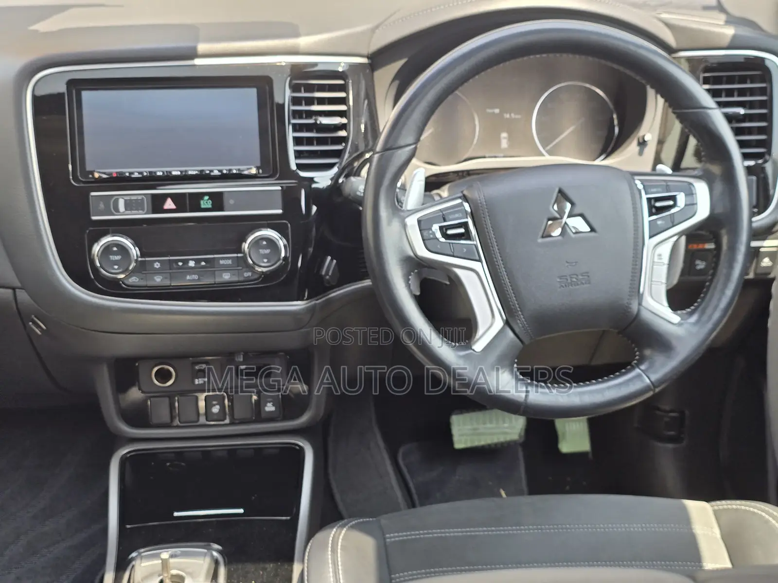Mitsubishi Outlander 2018 Gray