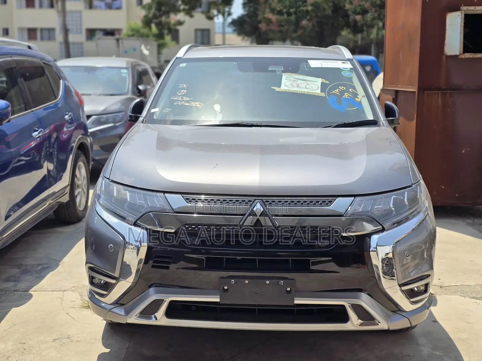 Mitsubishi Outlander 2018 Gray