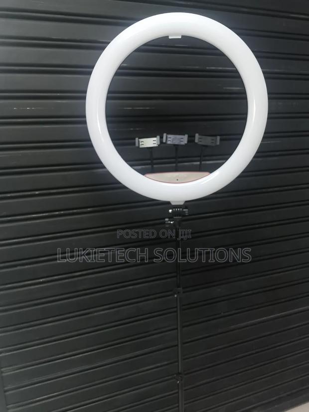 I8 Inches Ringlight With Three Phone Holders,Super Bright Ni - thumbnail 2