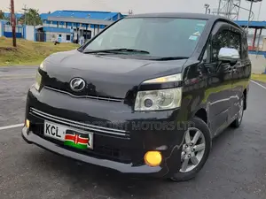 Toyota Voxy 2010 Black