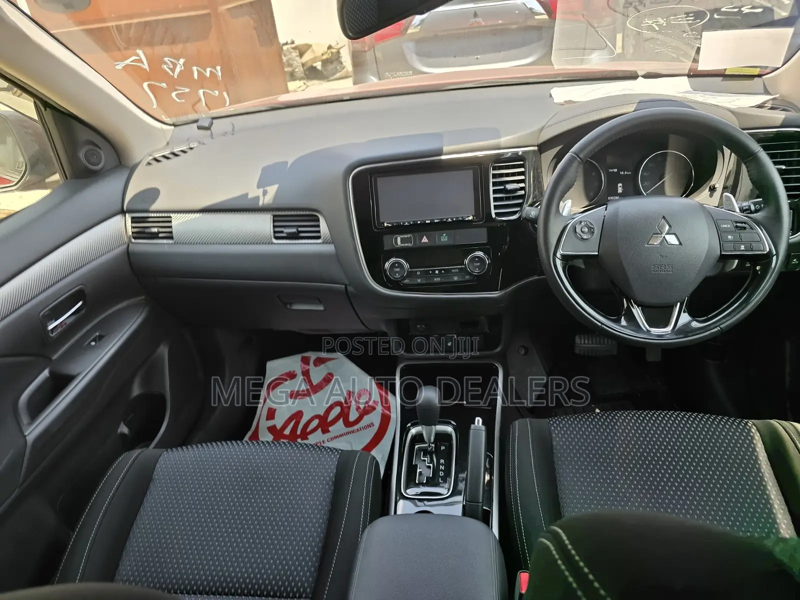 Mitsubishi Outlander 2018 Red