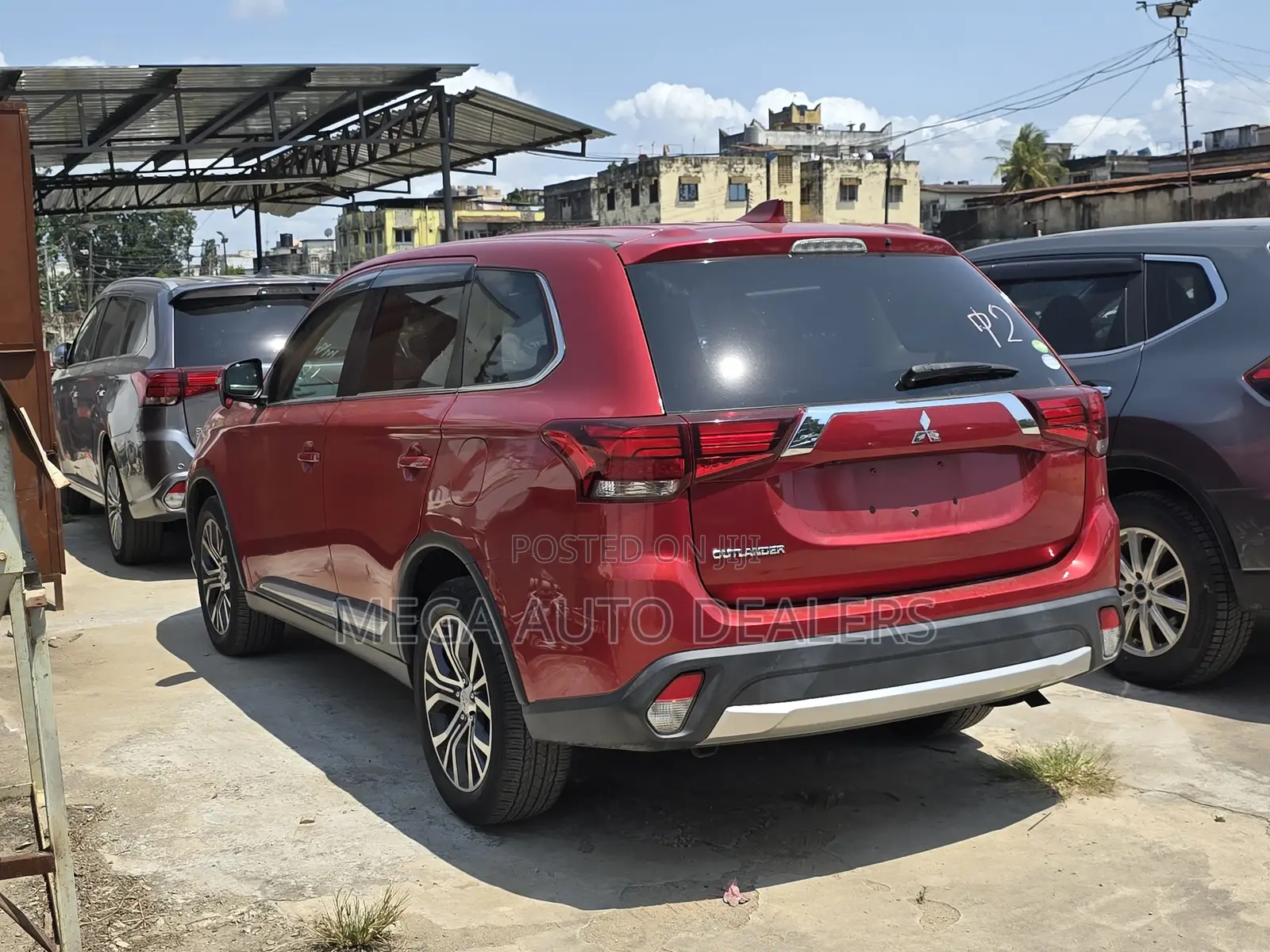 Mitsubishi Outlander 2018 Red