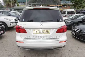 Mercedes-Benz GL-Class 350 BlueTEC 2016 White
