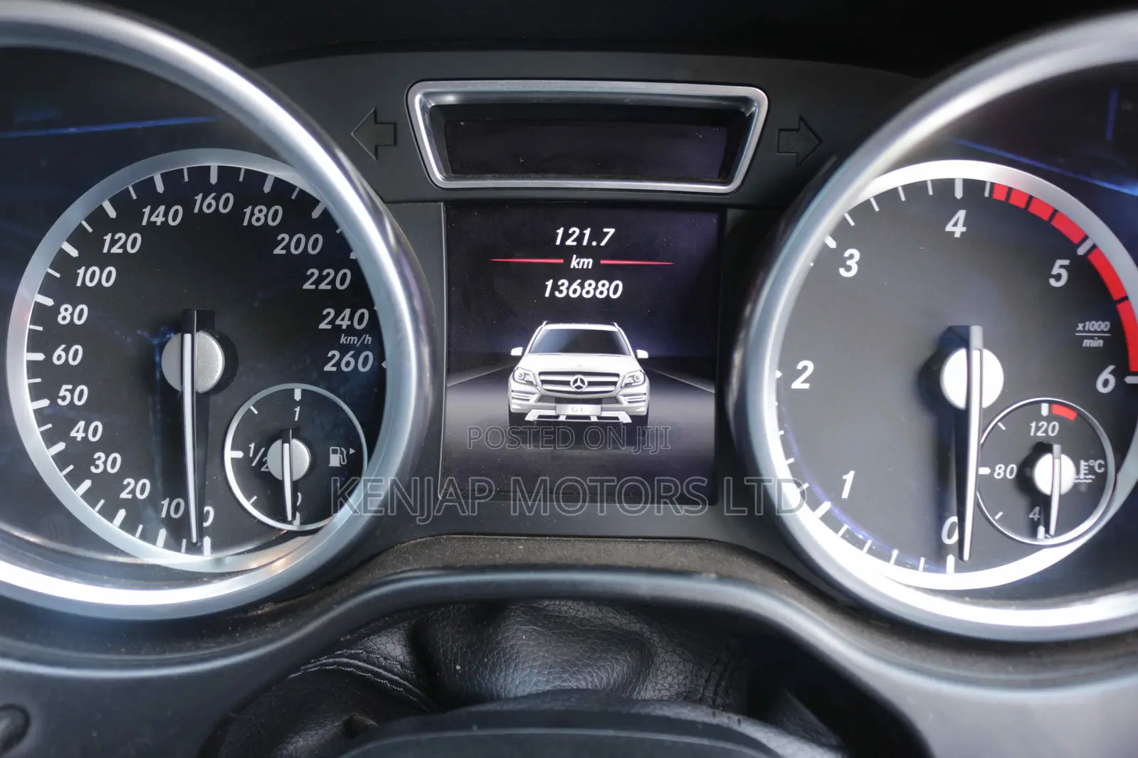 Mercedes-Benz GL-Class 350 BlueTEC 2016 White