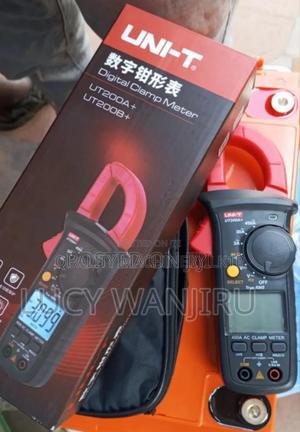 Quality Unit Clamp Meter - main view