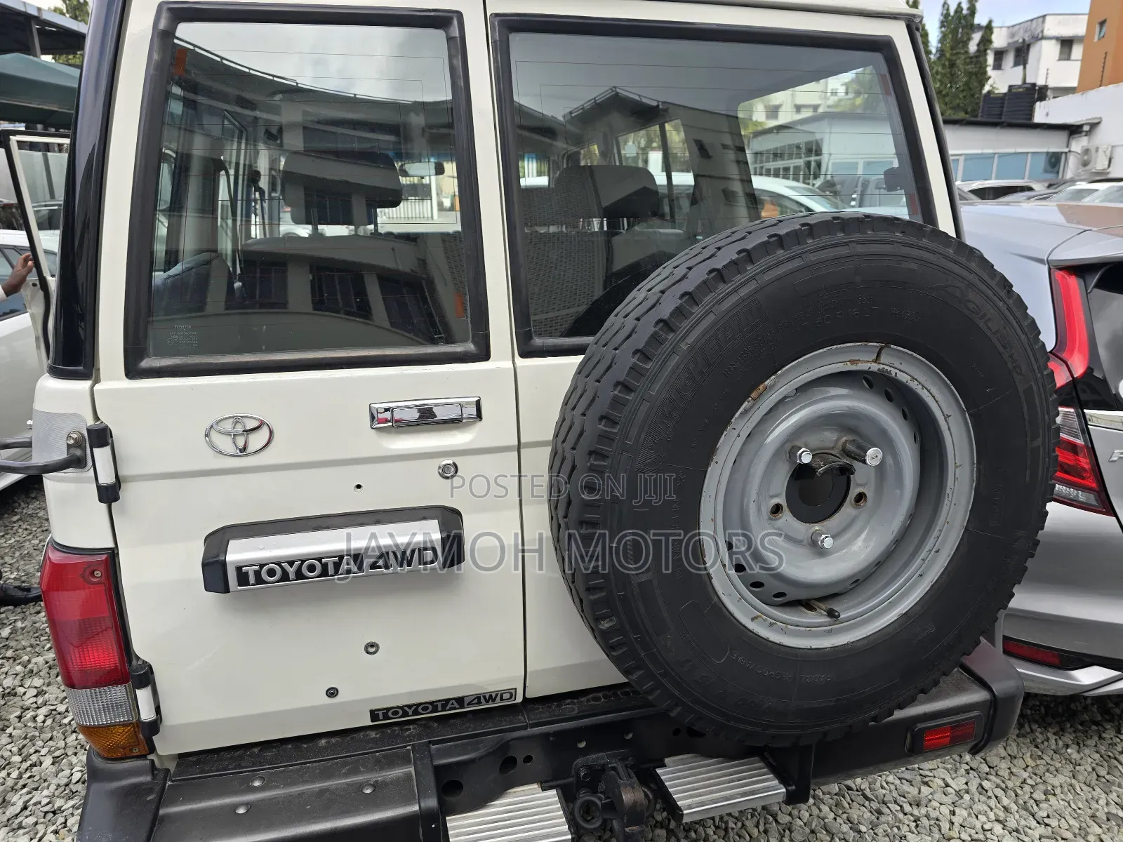 Toyota Land Cruiser 2018 Pearl