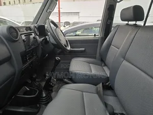 Toyota Land Cruiser 2018 Pearl