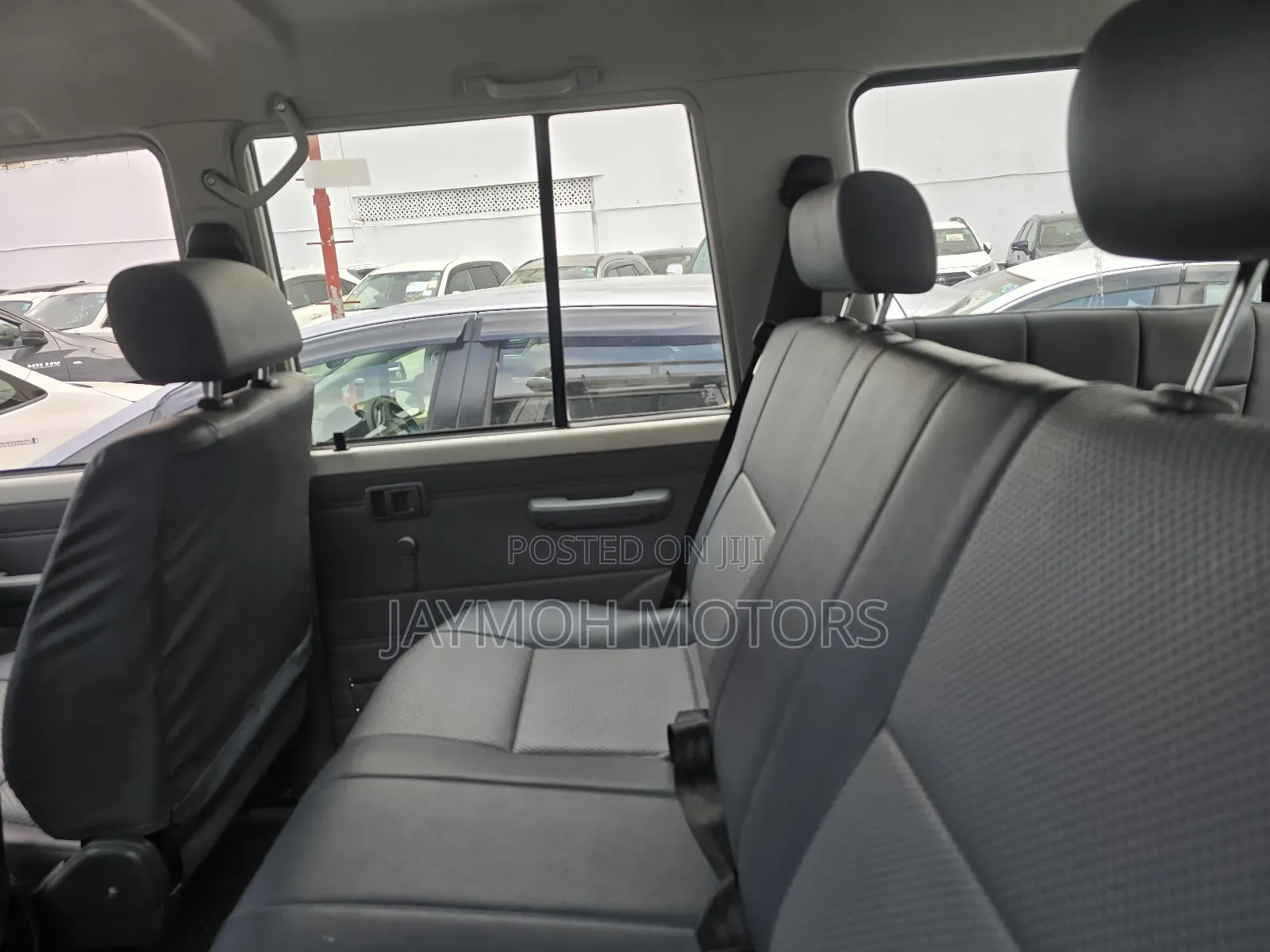 Toyota Land Cruiser 2018 Pearl