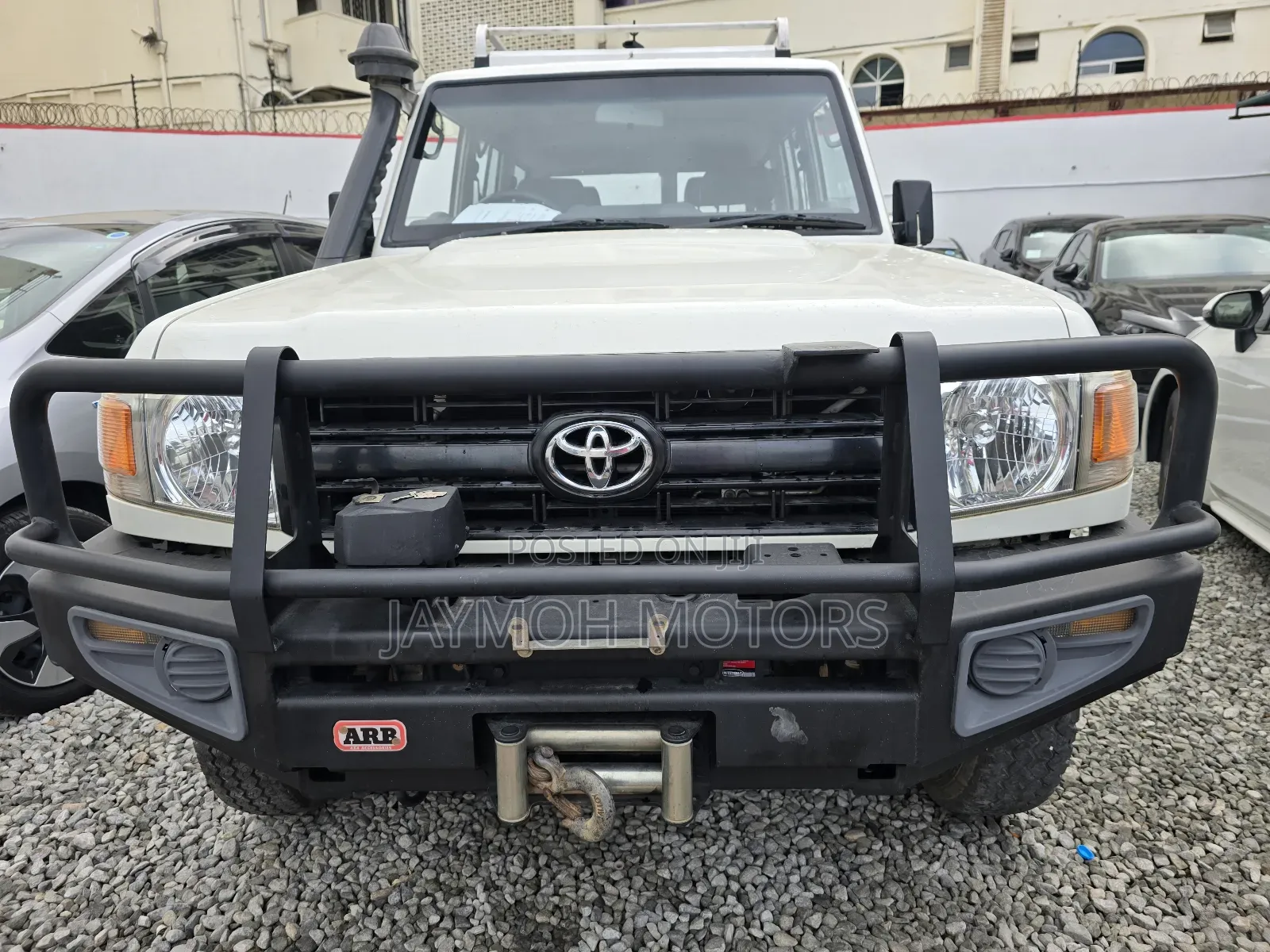 Toyota Land Cruiser 2018 Pearl