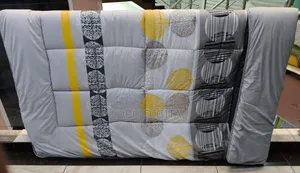 *High Quality Binded Duvets 1 Duvet 1 Bedsheet
2 Pillowcases
Size 6*7