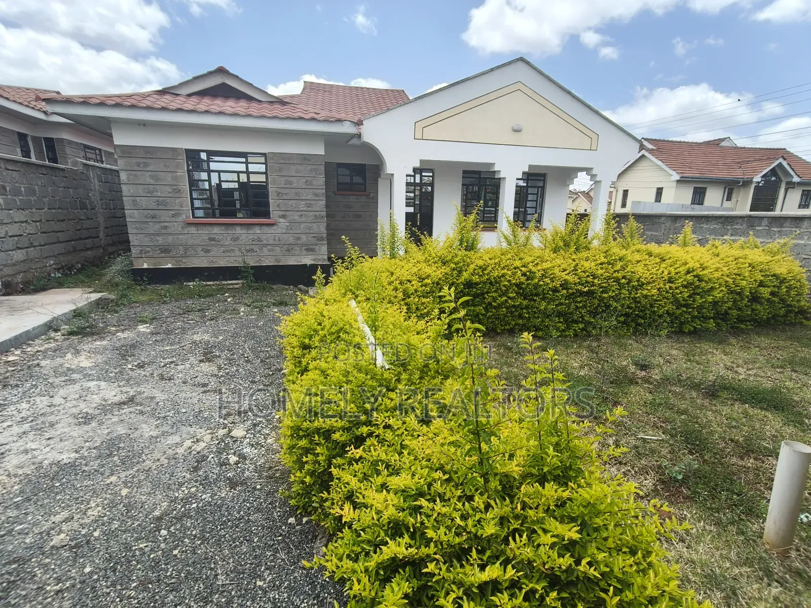 3bdrm Bungalow in Ongata Rongai, Rimpa for sale