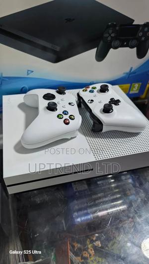 Microsoft White Xbox One S Two Controllers - thumbnail 2