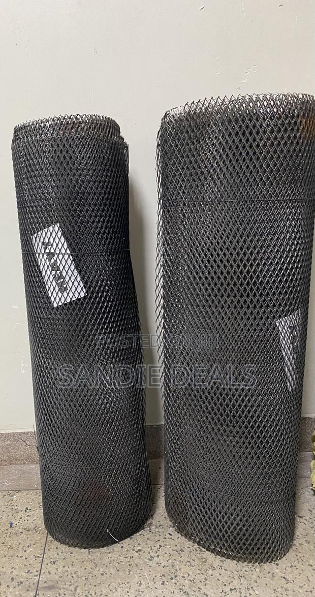 Steel Mesh Sheet/Expanded Metal - thumbnail 2