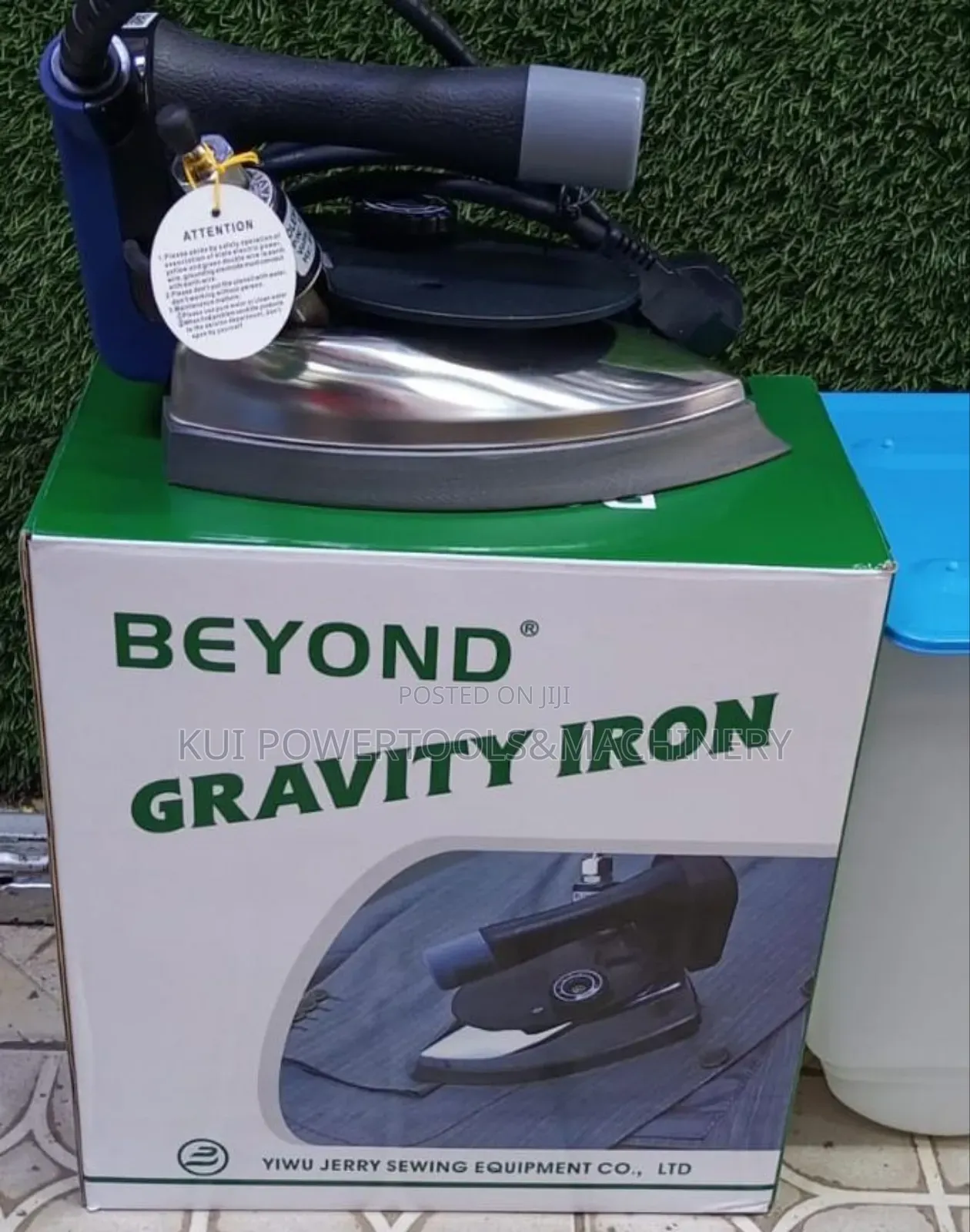 High Quality Steam Iron Box / Steam Iron