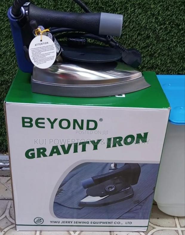 High Quality Steam Iron Box / Steam Iron - main view