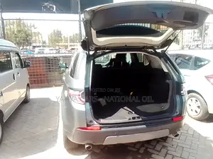 Land Rover Discovery Sport 2017 Gray
