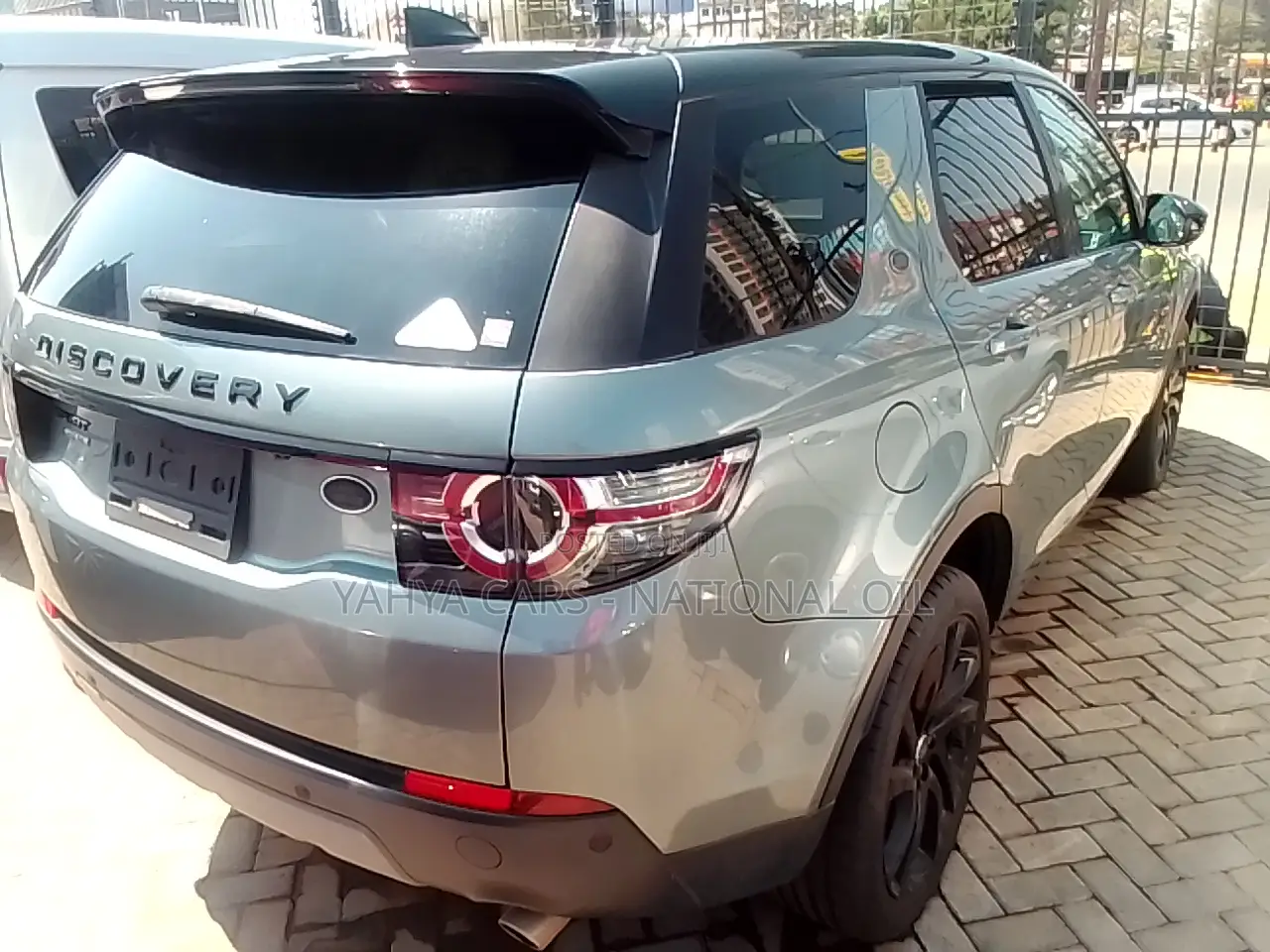 Land Rover Discovery Sport 2017 Gray