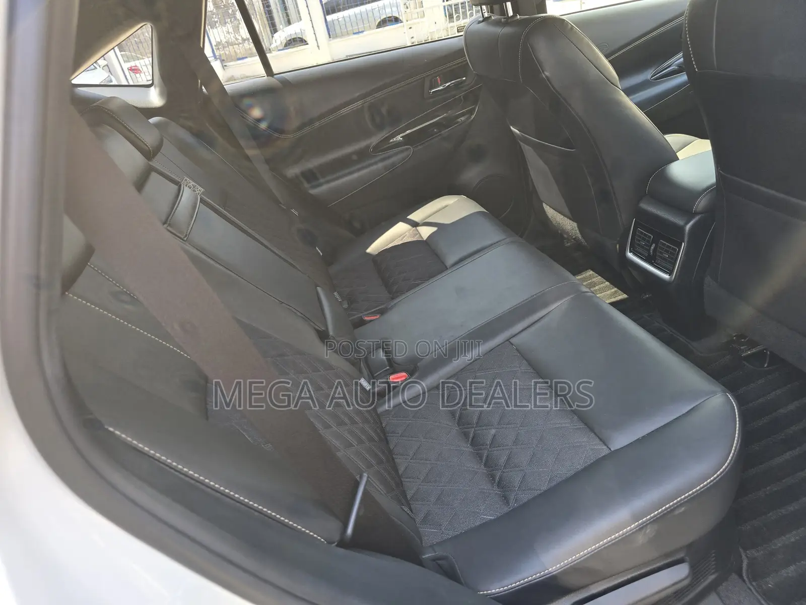 Toyota Harrier 2019 White