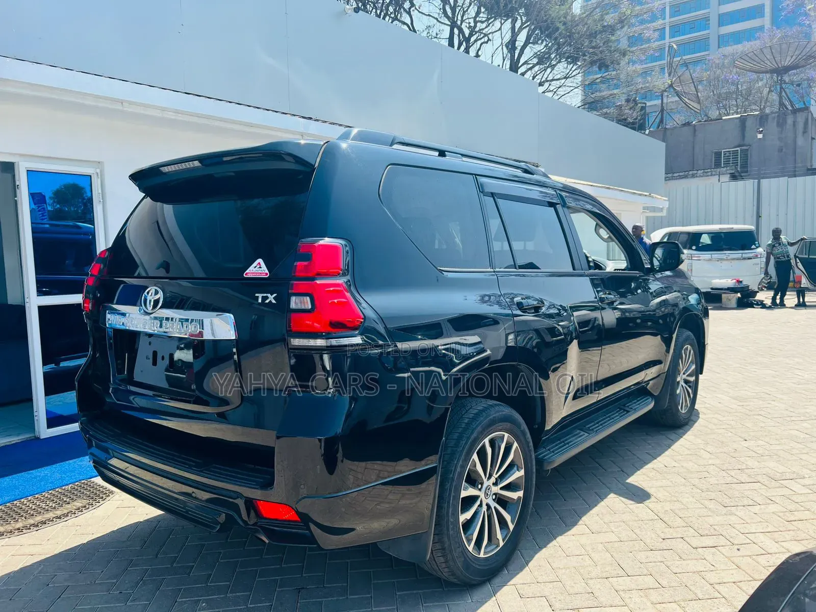 Toyota Land Cruiser Prado 2.7 2018 Black