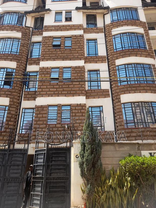 2bdrm Block of Flats in Dam Area Near, Langata for rent