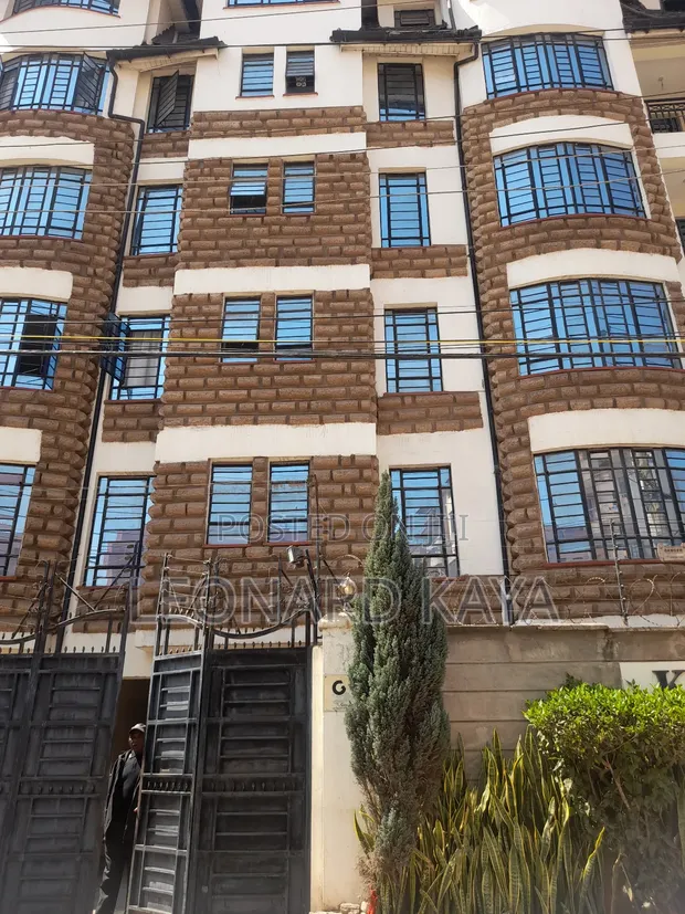 2bdrm Block of Flats in Dam Area Near, Langata for rent