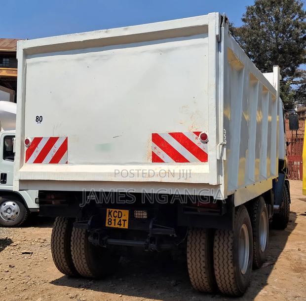 Tata Tipper 2523 - thumbnail 4