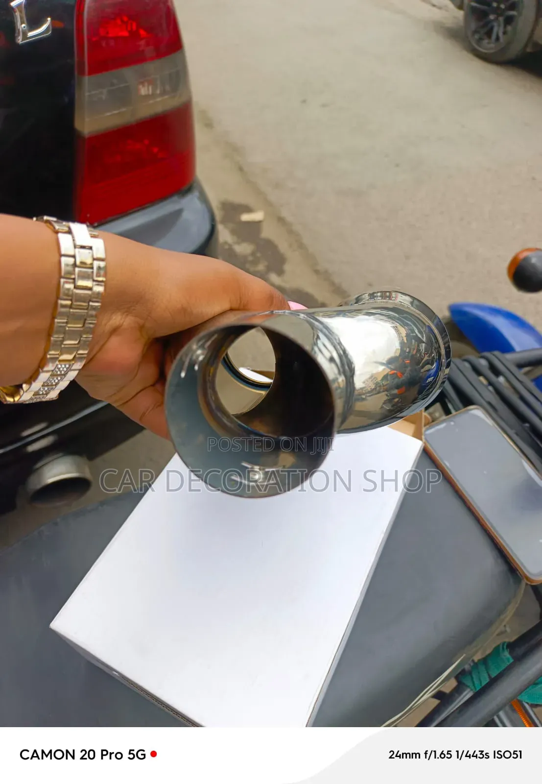 Sporty Double Exhust Tip Muffler With Blueish Tip