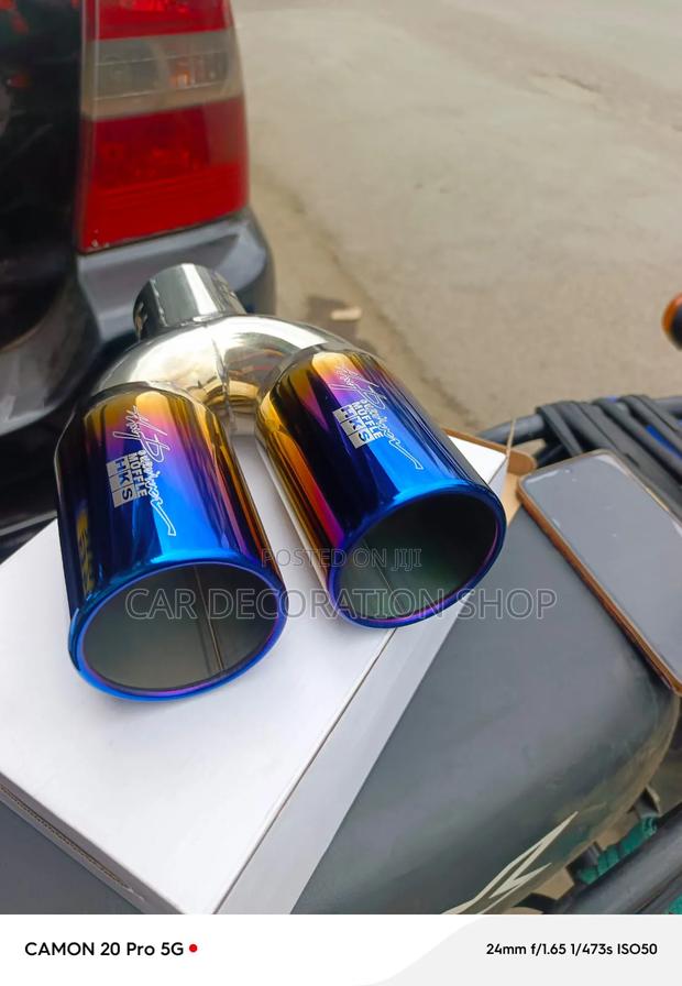 Sporty Double Exhust Tip Muffler With Blueish Tip - thumbnail 2