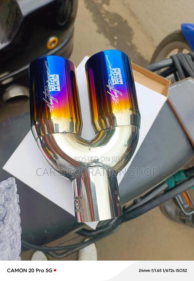 Sporty Double Exhust Tip Muffler With Blueish Tip - thumbnail 5