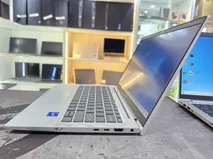 Laptop HP EliteBook 830 G8 32GB Intel Core I7 SSD 512GB