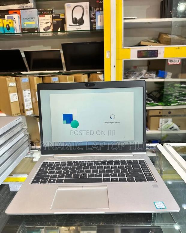 Laptop HP EliteBook 840 G5 16GB Intel Core I5 SSD 512GB - thumbnail 3